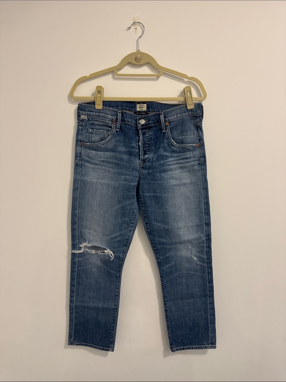 Men's Distressed Blue Jeans